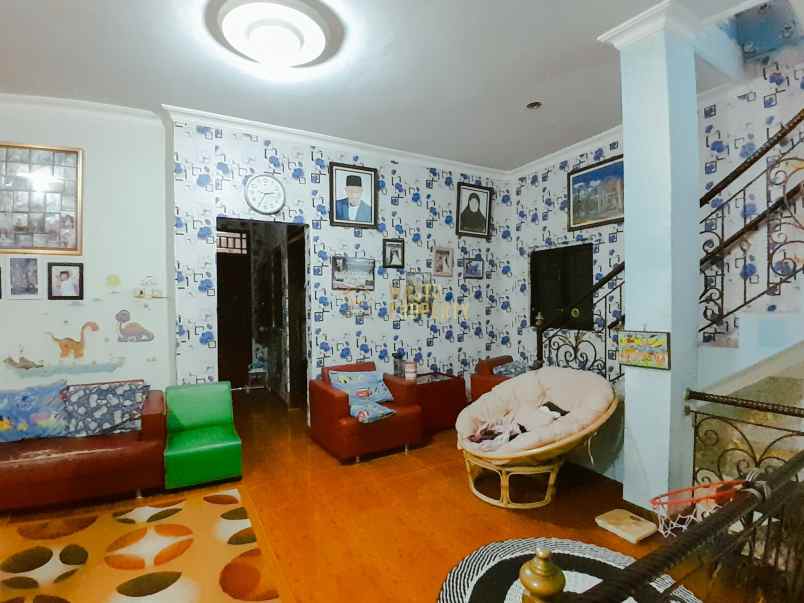 dijual rumah maguwoharjo depok sleman