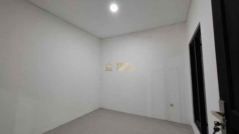 dijual rumah maguwoharjo kec depok kab