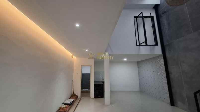 dijual rumah maguwoharjo kec depok kab