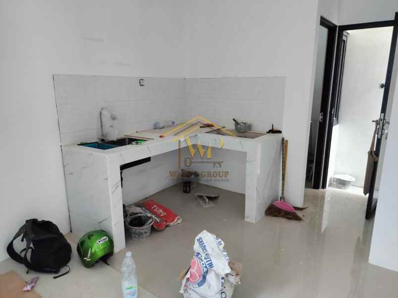 dijual rumah maguwoharjo sleman