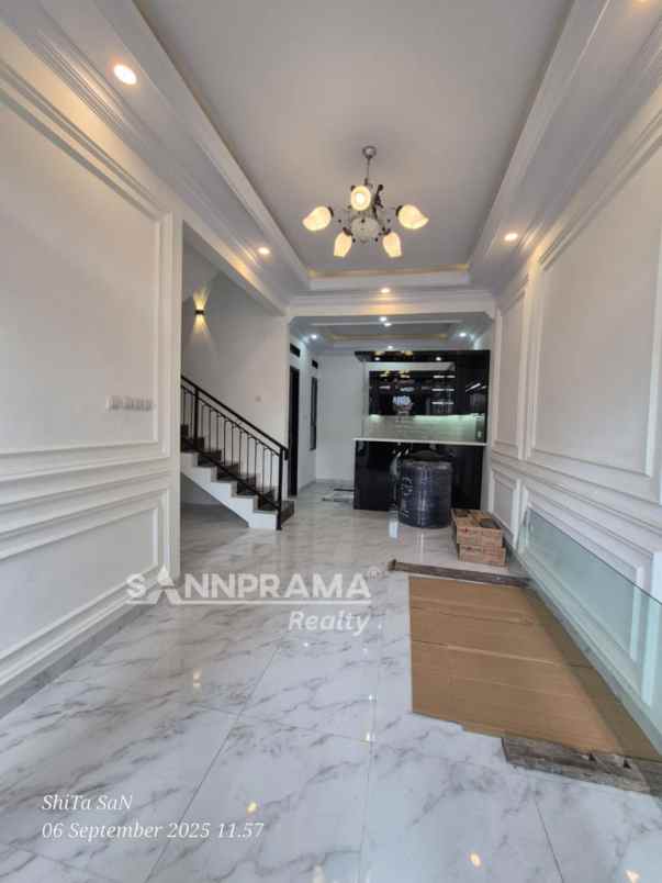 dijual rumah maharaja