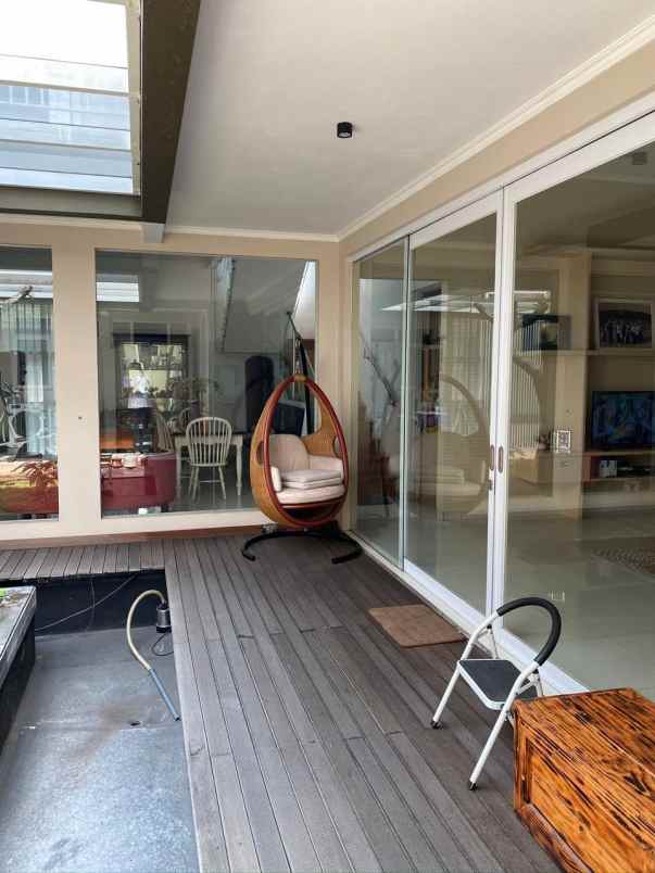 dijual rumah mainroad jl sukanagara