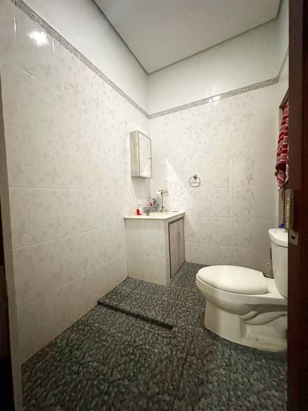 dijual rumah makasar