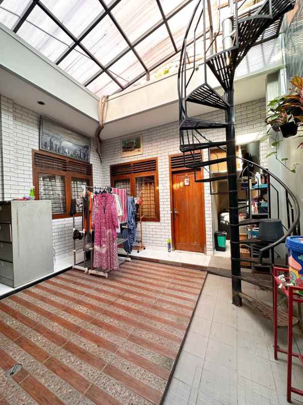 dijual rumah makasar