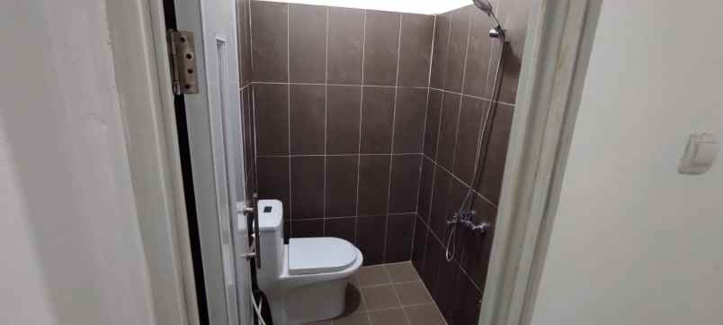 dijual rumah margahayu raya