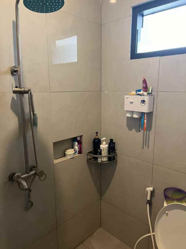 dijual rumah matraman jaktim