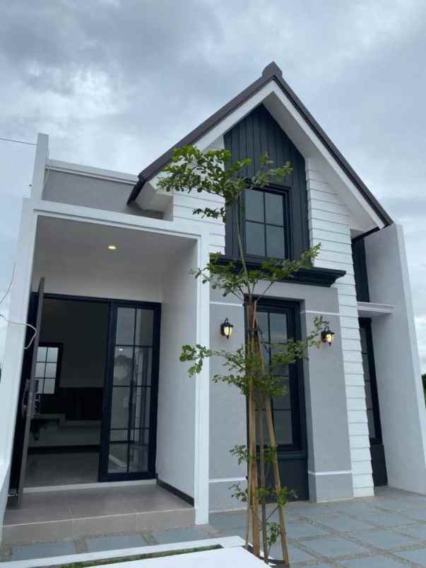 dijual rumah mayjen sungkono