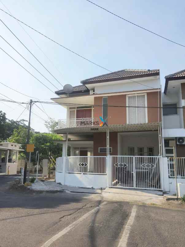dijual rumah medokan asri utara