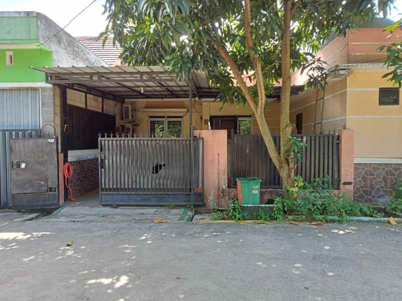 dijual rumah metland cileungsi