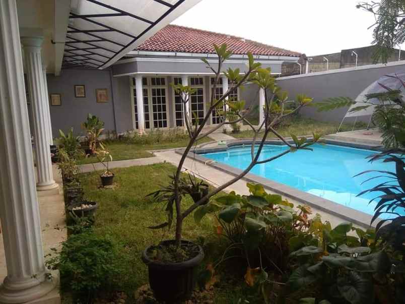 dijual rumah mewah dibawah njop di mampang prapatan