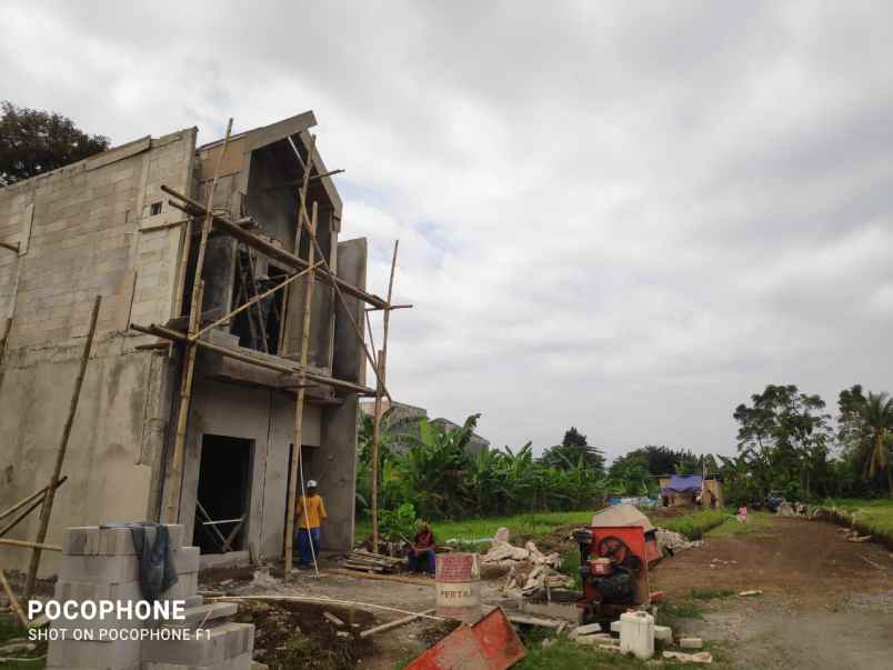 dijual rumah mulyaharja