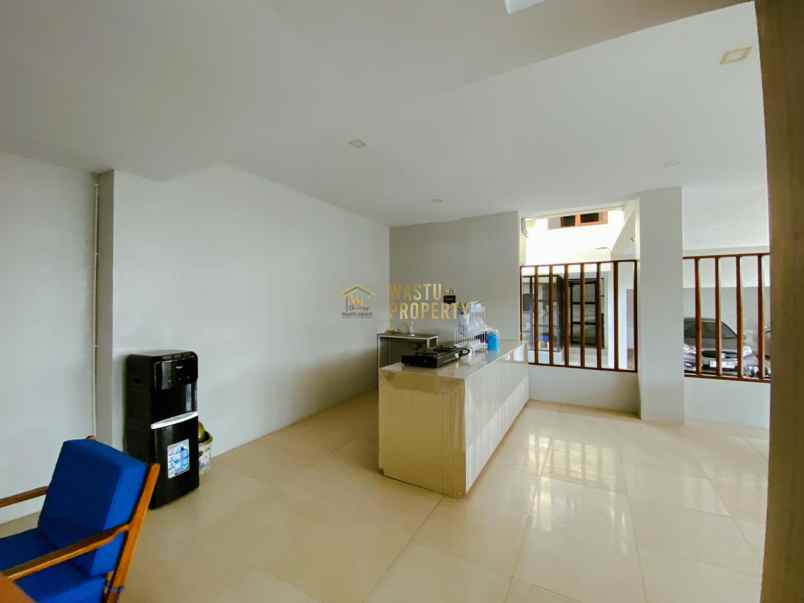 dijual rumah ngemplak