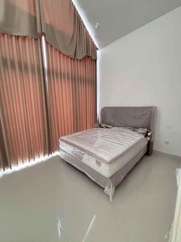 dijual rumah nilaya resort residence