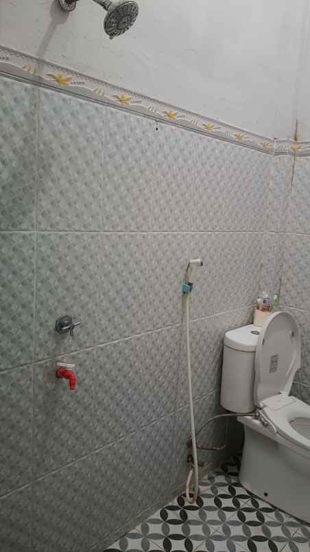 dijual rumah nyaman daerah puri harapan bekasi c0646