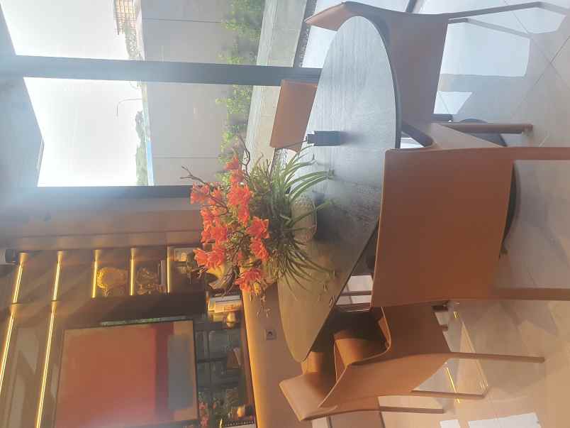 dijual rumah oaze lippo cikarang jl mh