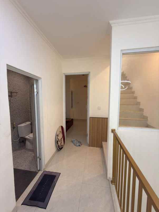 dijual rumah palm blossom