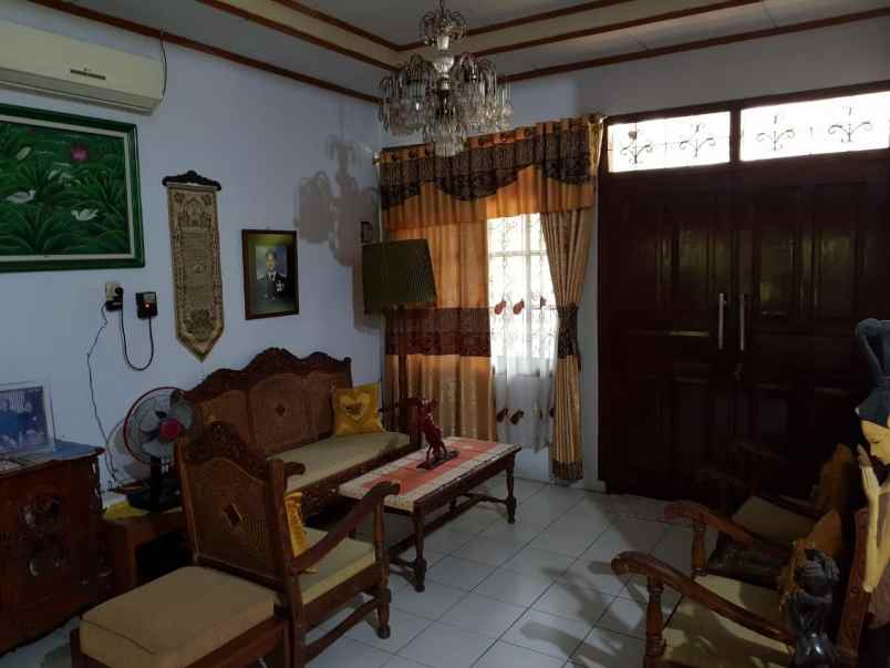 dijual rumah pamulang barat