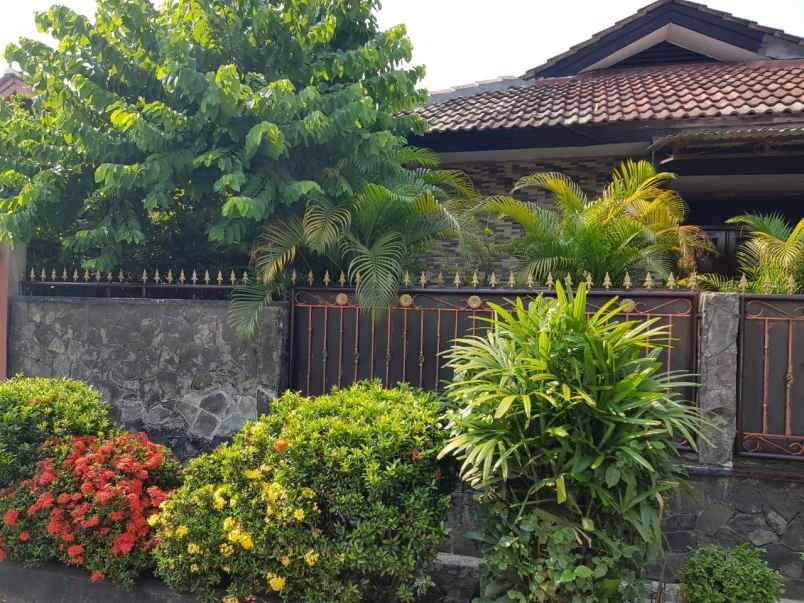 dijual rumah pamulang barat