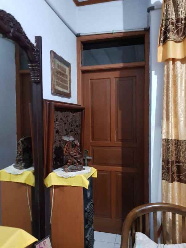 dijual rumah pamulang barat