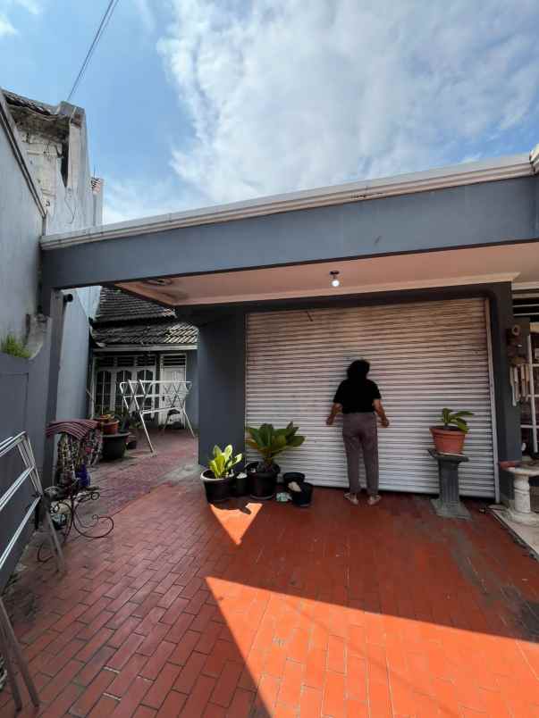 dijual rumah pamulang permai i