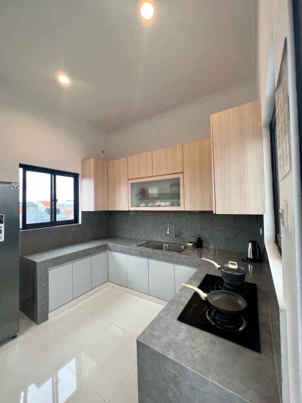dijual rumah pandegiling