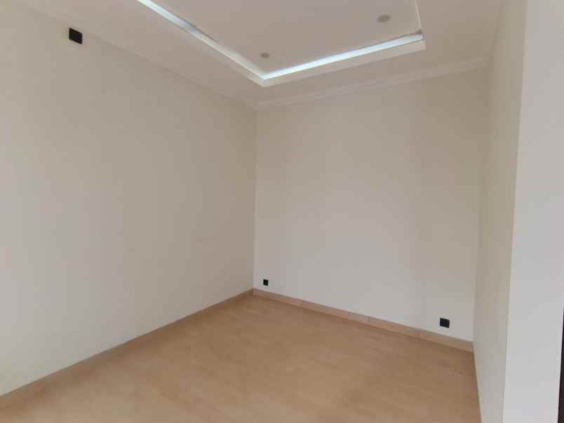 dijual rumah pandowoharjo kec sleman