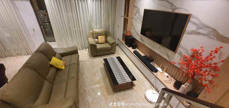 dijual rumah pantai indah kapuk jakarta