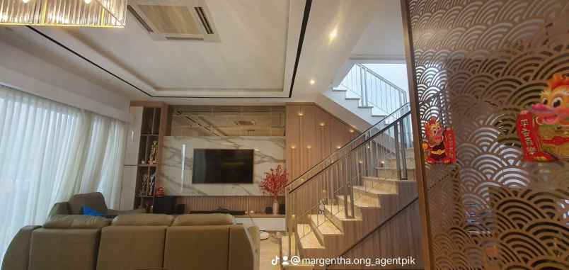 dijual rumah pantai indah kapuk jakarta