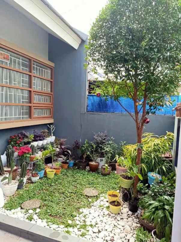 dijual rumah parung serab