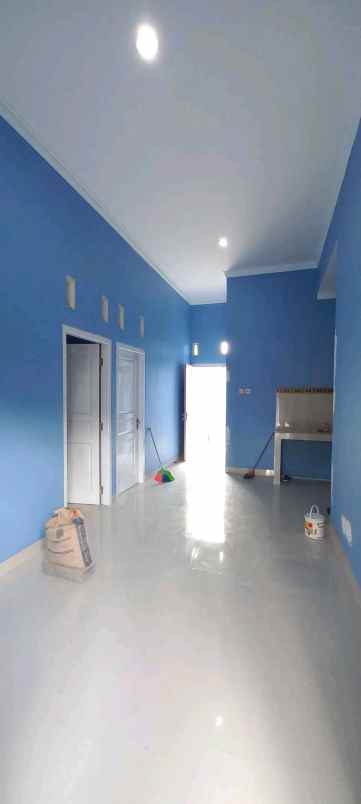 dijual rumah pasar cebongan