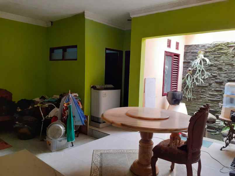 dijual rumah permata