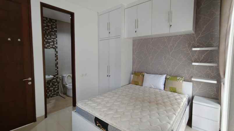 dijual rumah permata jingga
