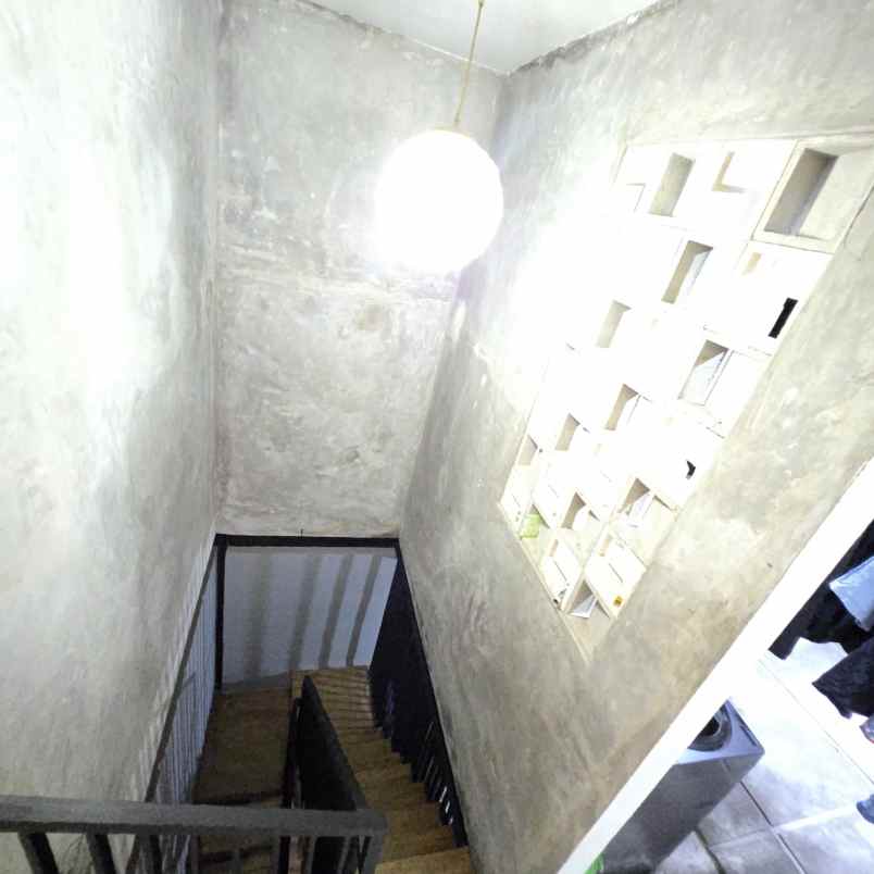 dijual rumah permata tamansari