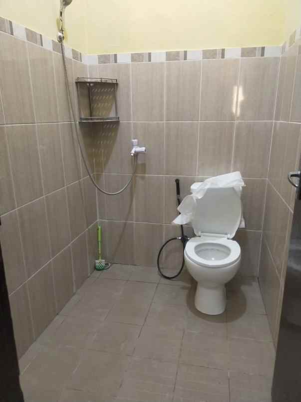 dijual rumah perum griya prasetya