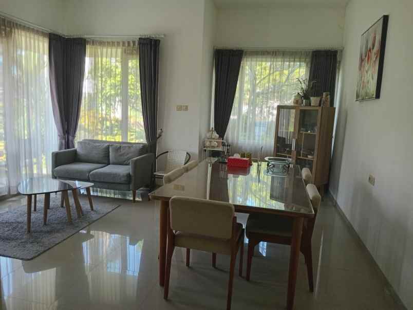 dijual rumah perumahan green sulfat