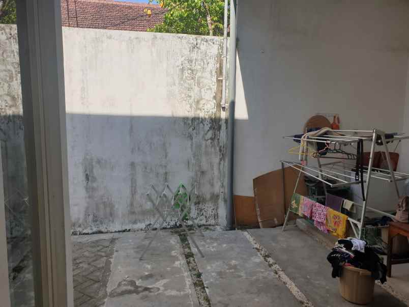 dijual rumah perumahan griya sultan