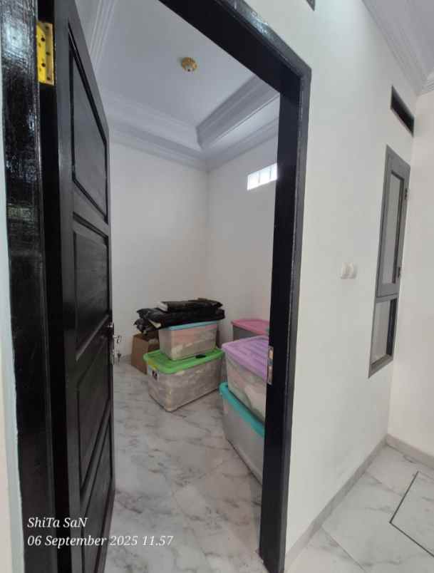 dijual rumah perumahan maharaja