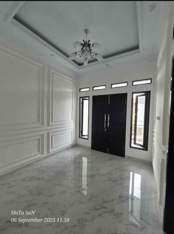 dijual rumah perumahan maharaja