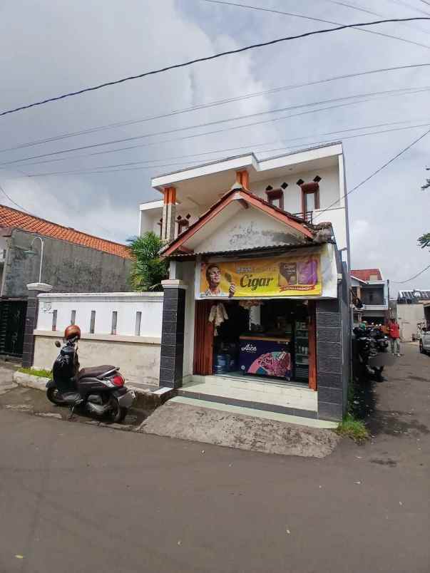 dijual rumah pitara