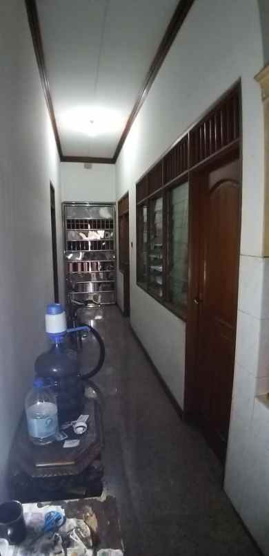 dijual rumah pondok indah