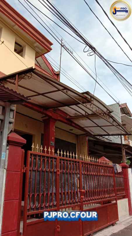 dijual rumah pondok kelapa