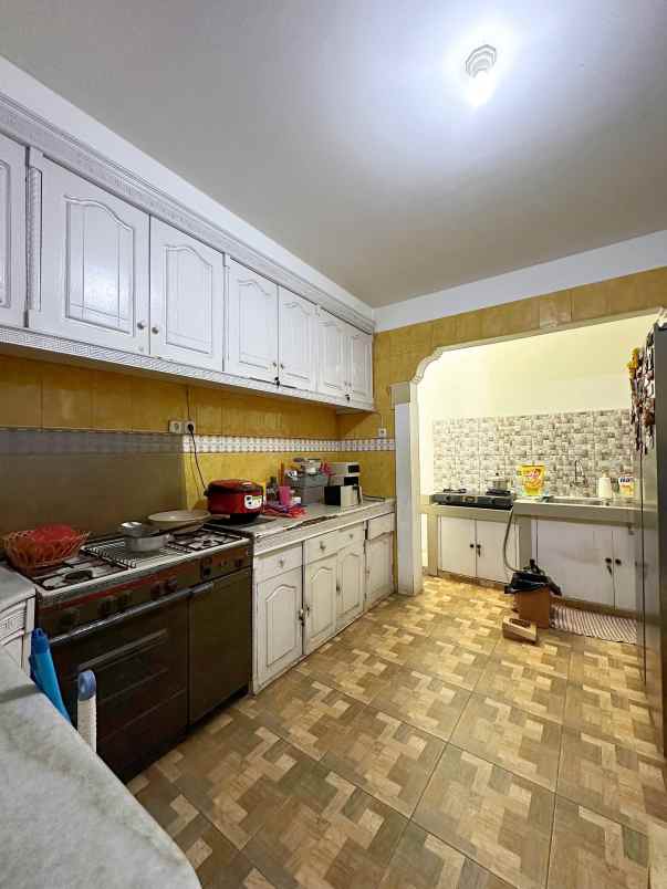 dijual rumah pondok kelapa