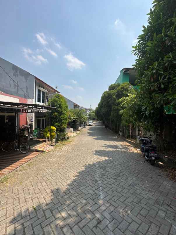 dijual rumah pondok mahoni