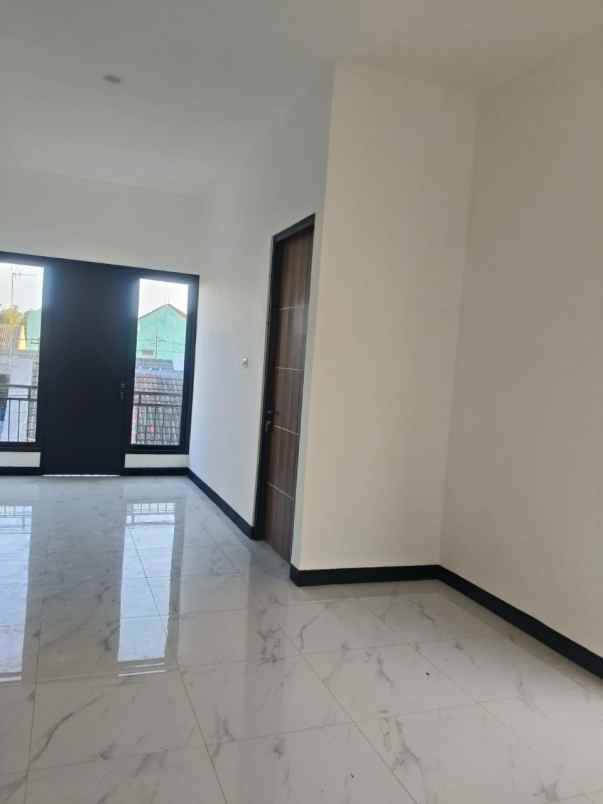 dijual rumah pondok tjandra