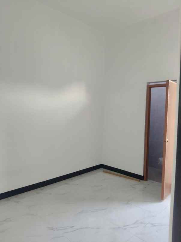 dijual rumah pondok tjandra