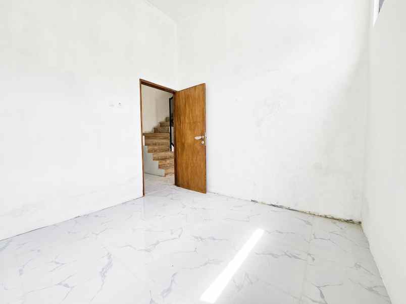 dijual rumah pondok ungu permai bekasi