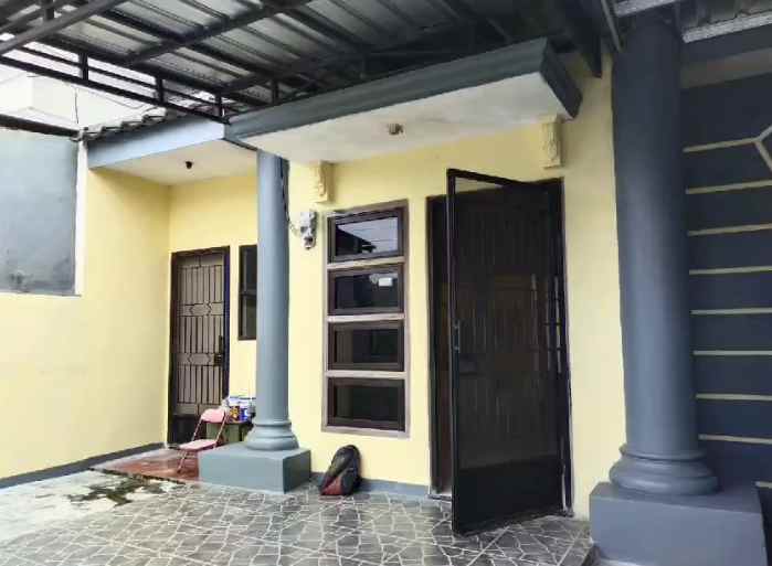 dijual rumah puri safira regency