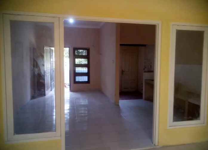 dijual rumah puri safira regency