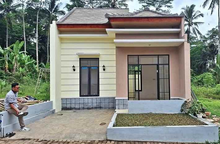 dijual rumah raya tlogowaru tajinan malang