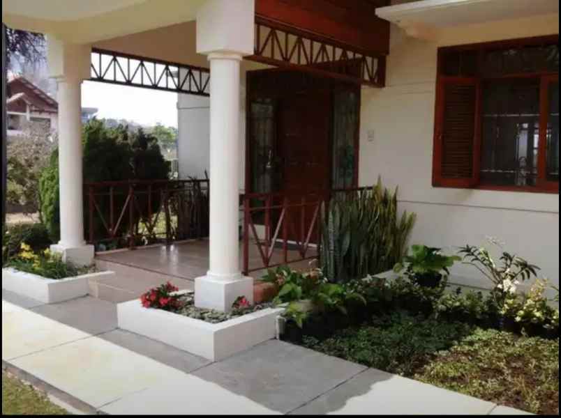 dijual rumah resort dago pakar permai